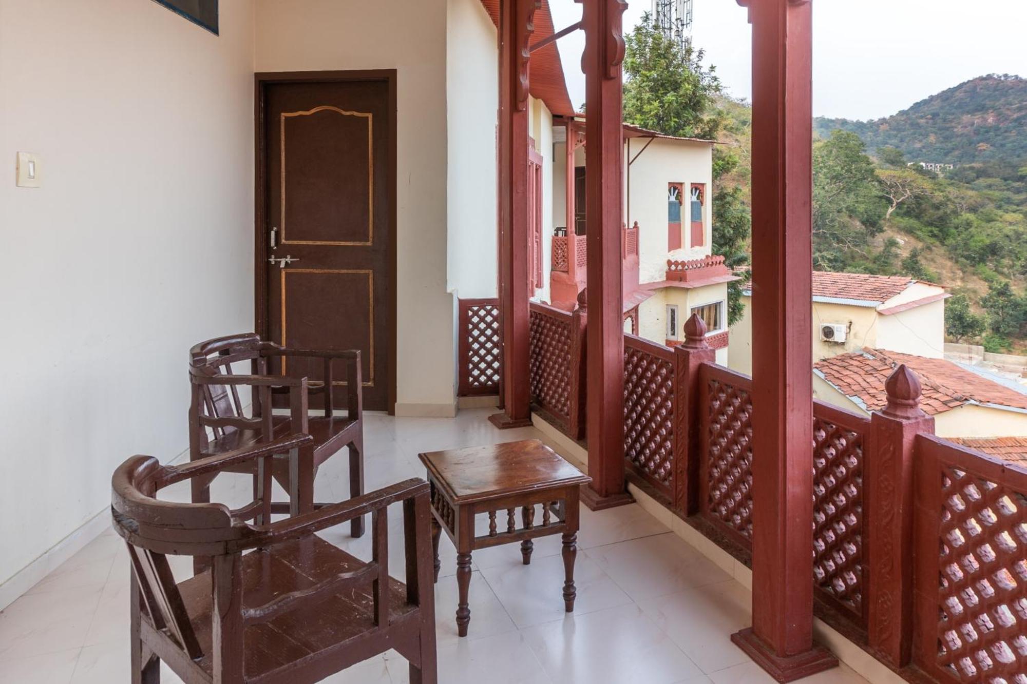 Treebo Kumbhal Castle, 2 Km From Kumbalgarh Fort Kumbhalgarh Zewnętrze zdjęcie